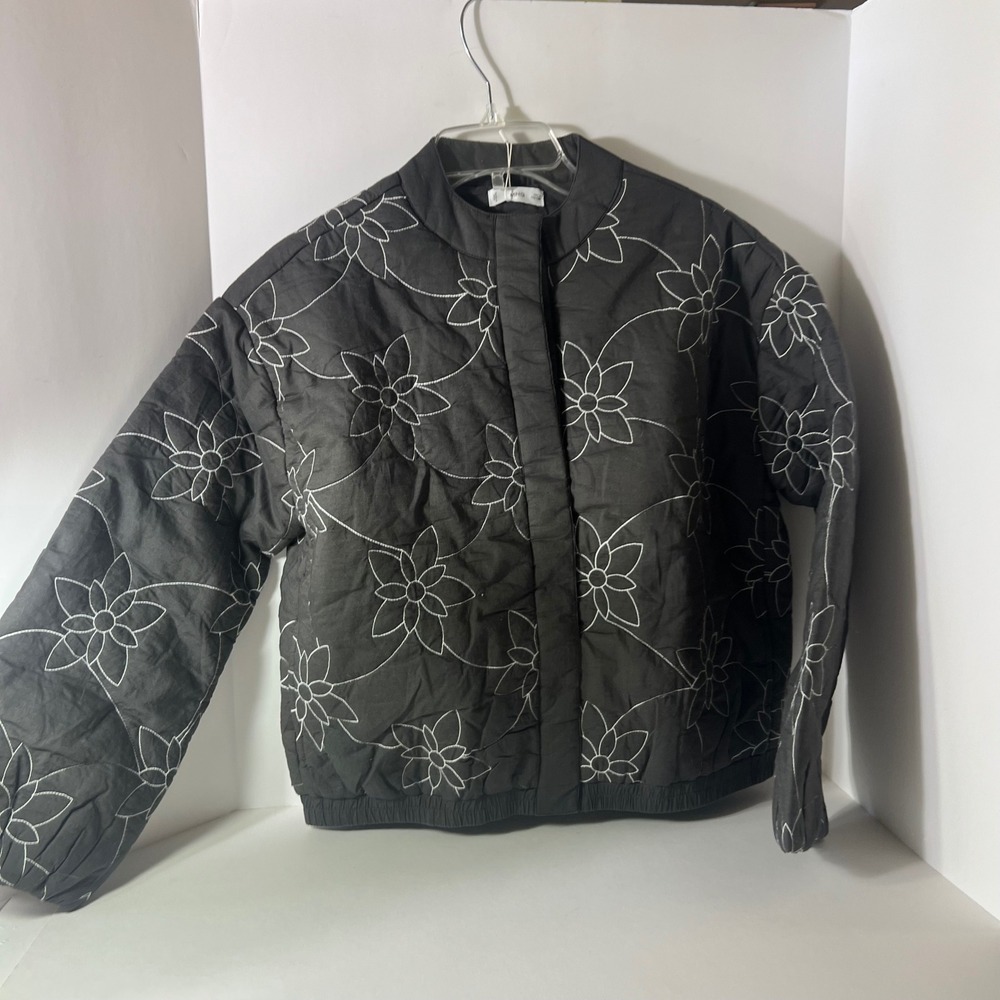 MNG Mango Girls Embroidered Quilted Jacket Gray White Floral 12 NWT Oversized
